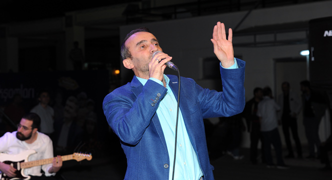 Rahmet Akşamları Şehri Sarıyor