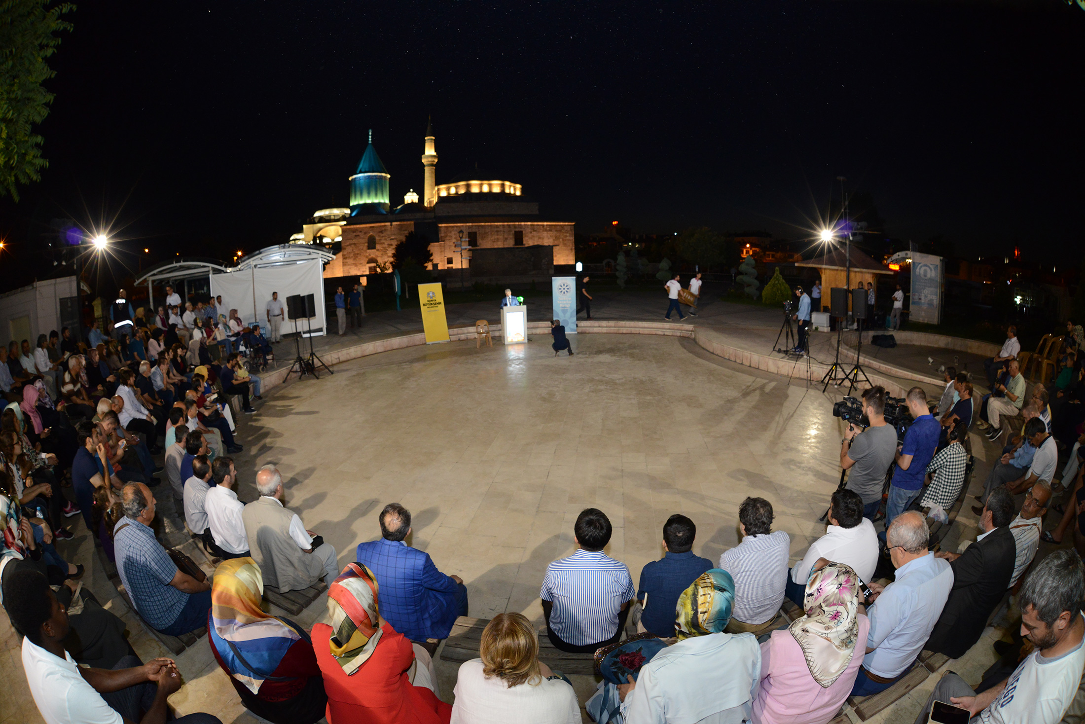 Şairler ve Şiir Severler Mevlana Şiir Şöleni'nde Buluştu