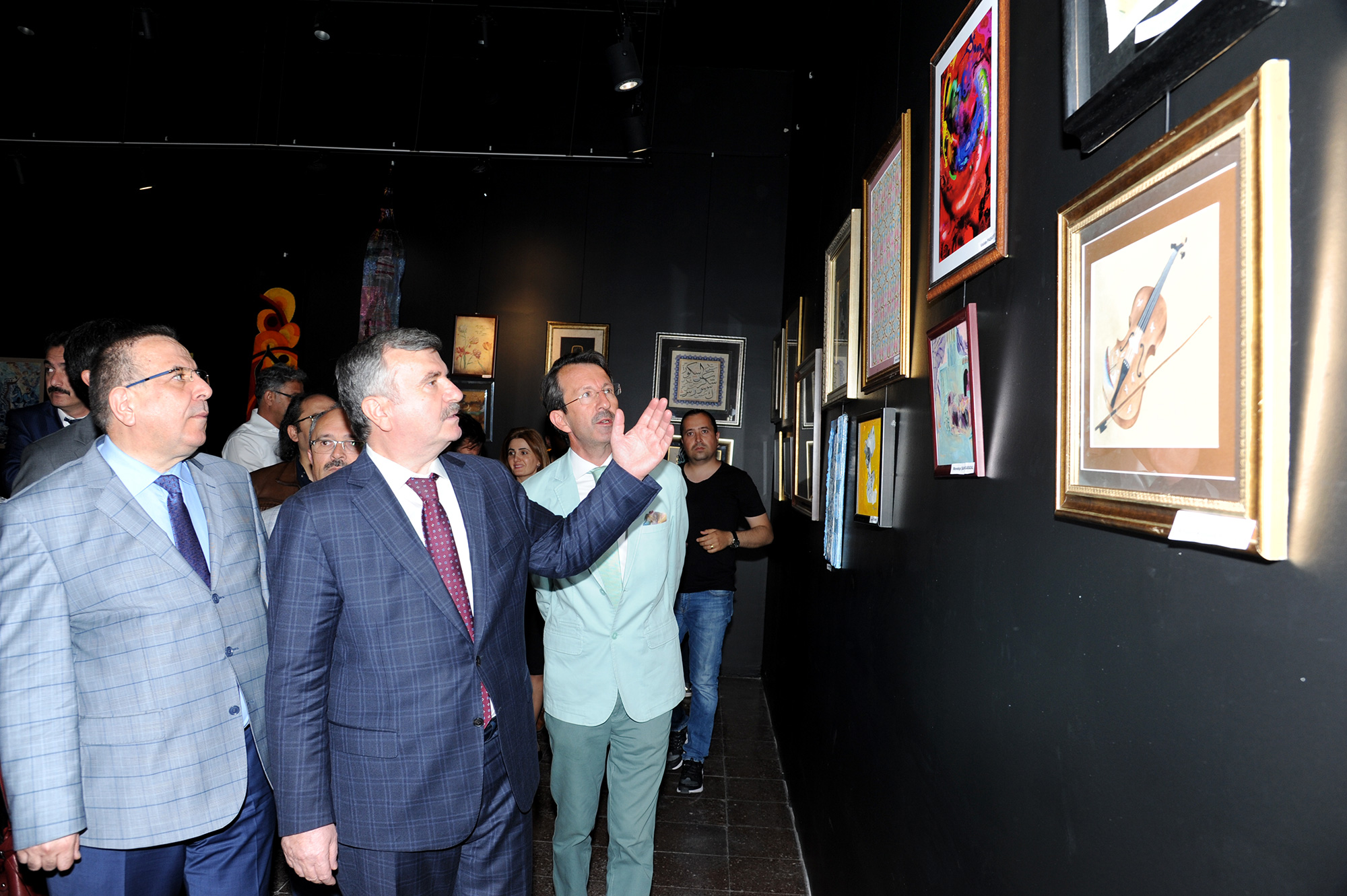 Uluslararası Türk Sanatı, Tarihi ve Folkloru Kongresi Başladı