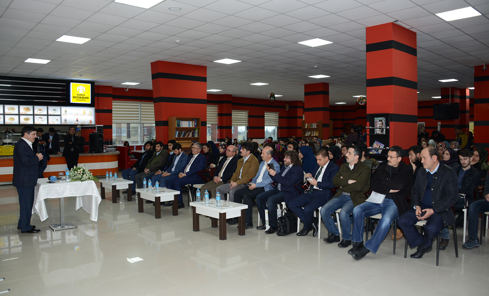 Gençlere Yeni Anayasa ve Güçlü Türkiye Anlatıldı