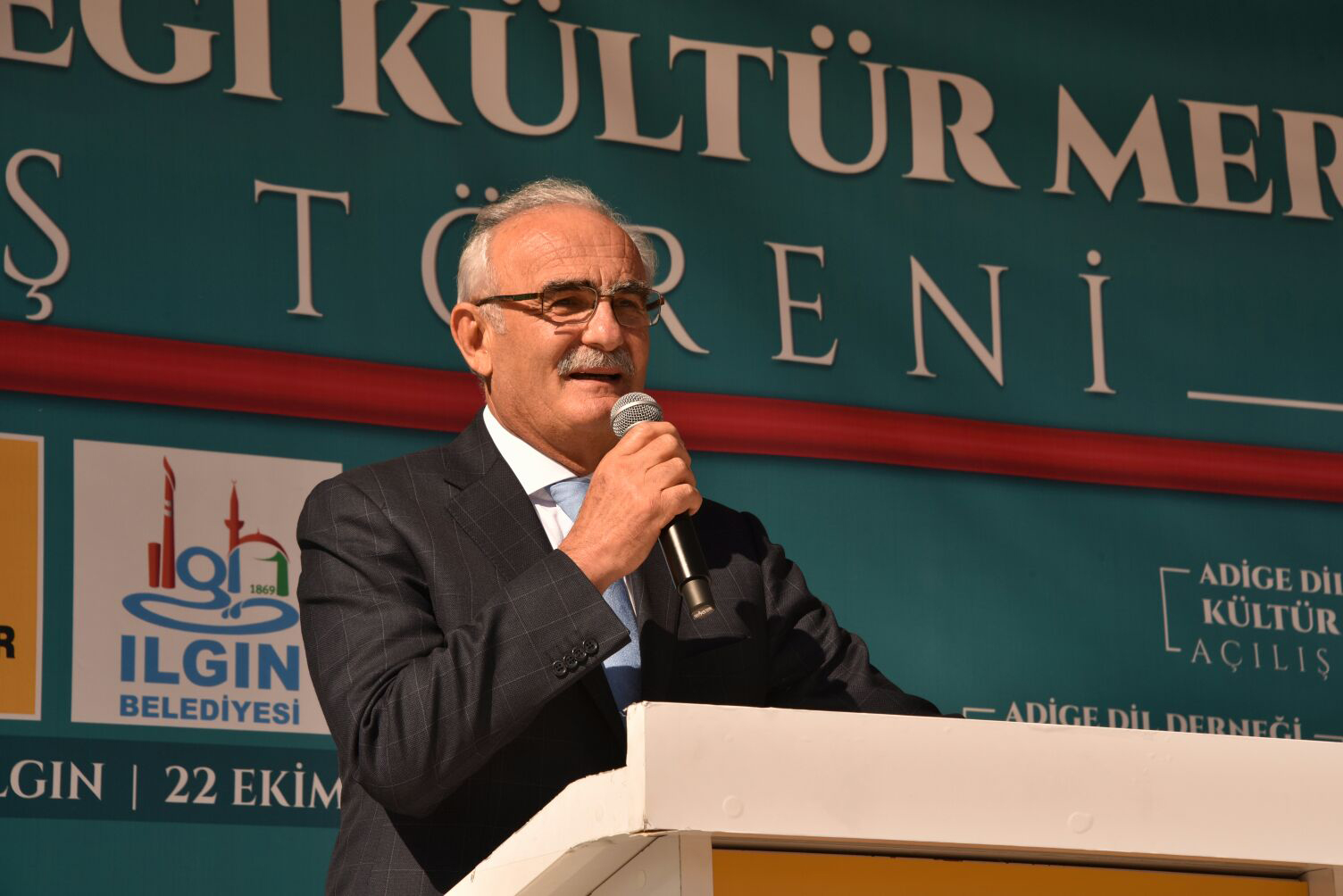 Çerkes Dilini ve Kültürünü Yaşatacak Kültür Merkezi Törenle Açıldı