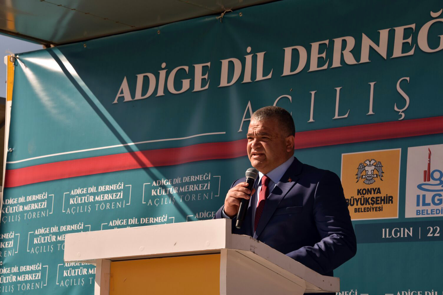 Çerkes Dilini ve Kültürünü Yaşatacak Kültür Merkezi Törenle Açıldı