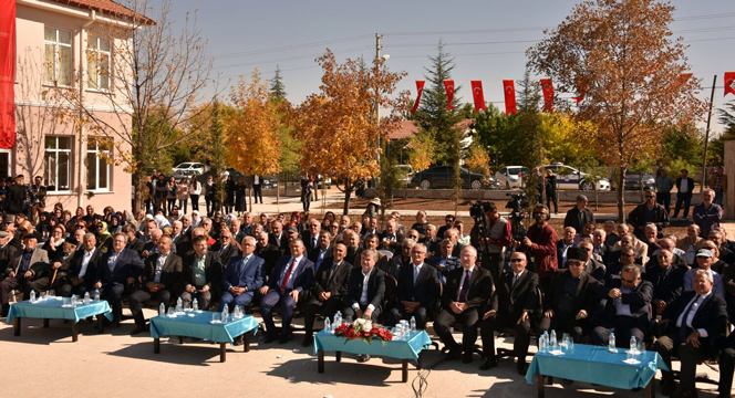 Çerkes Dilini ve Kültürünü Yaşatacak Kültür Merkezi Törenle Açıldı