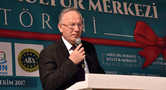 Çerkes Dilini ve Kültürünü Yaşatacak Kültür Merkezi Törenle Açıldı