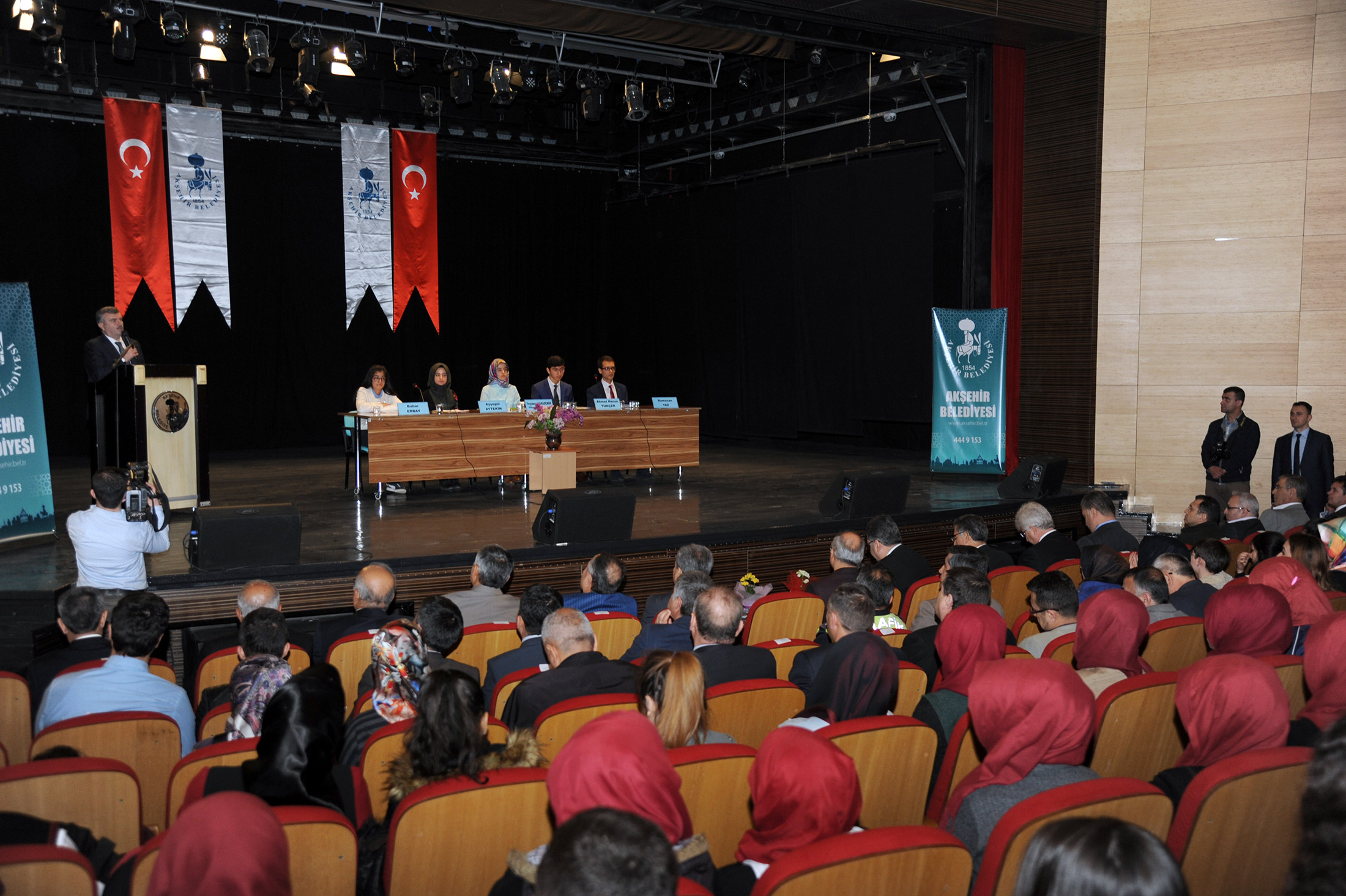Türkiye Düşmanlarının Heveslerini Kursaklarında Bırakalım