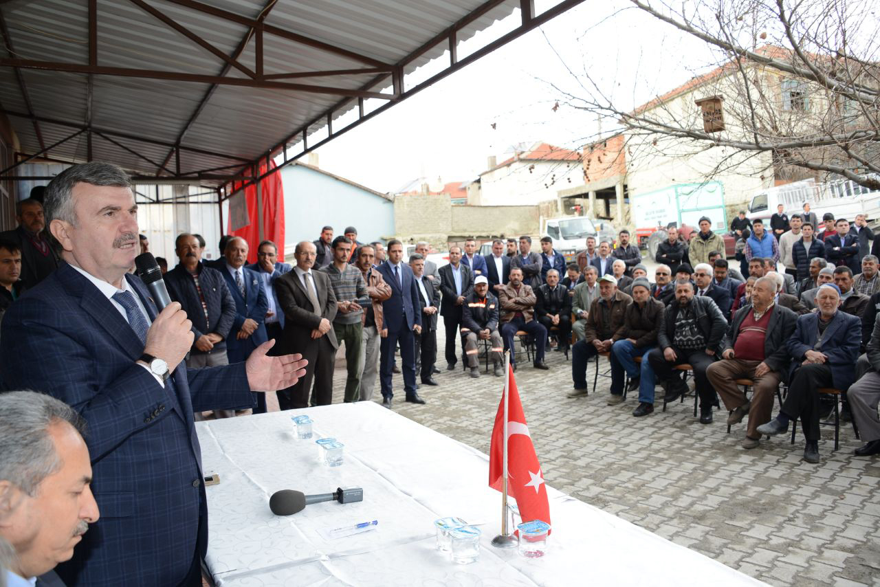 Türkiye Düşmanlarının Heveslerini Kursaklarında Bırakalım