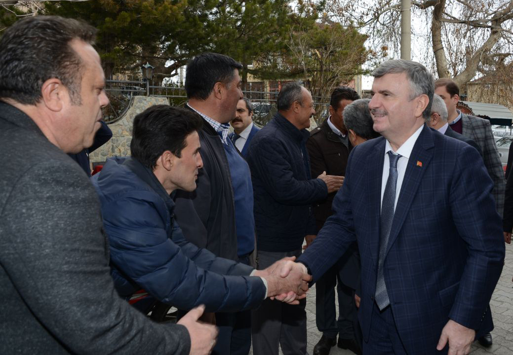 Türkiye Düşmanlarının Heveslerini Kursaklarında Bırakalım