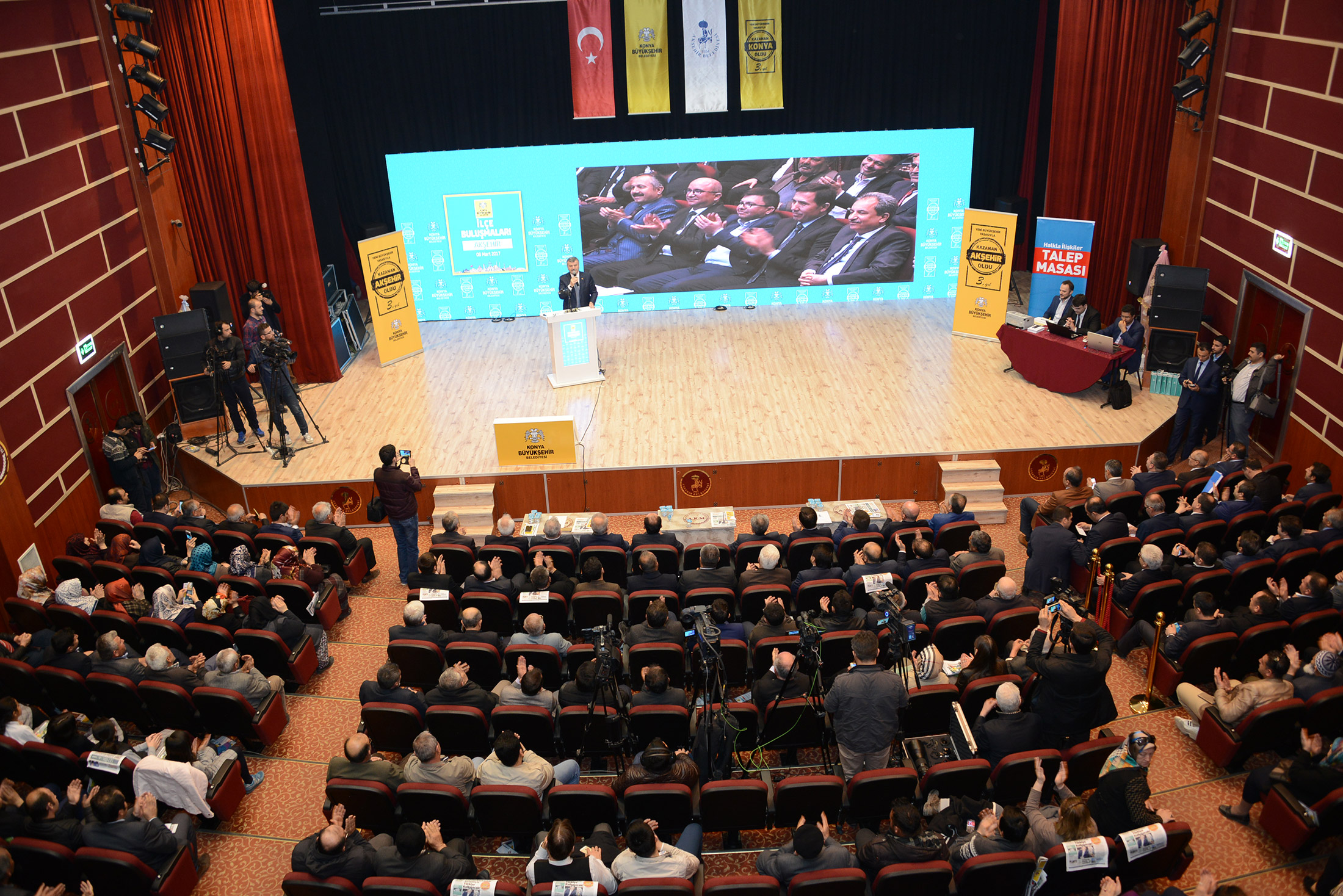 Türkiye Düşmanlarının Heveslerini Kursaklarında Bırakalım