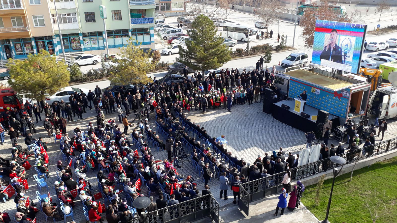 Başkan Akyürek Cihanbeyli Şehir Konağı'nın Açılışını Yaptı