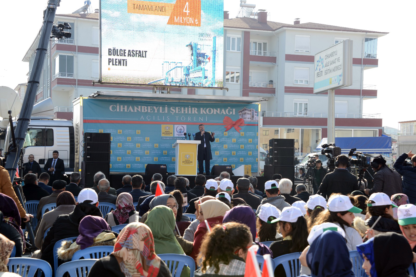 Başkan Akyürek Cihanbeyli Şehir Konağı'nın Açılışını Yaptı