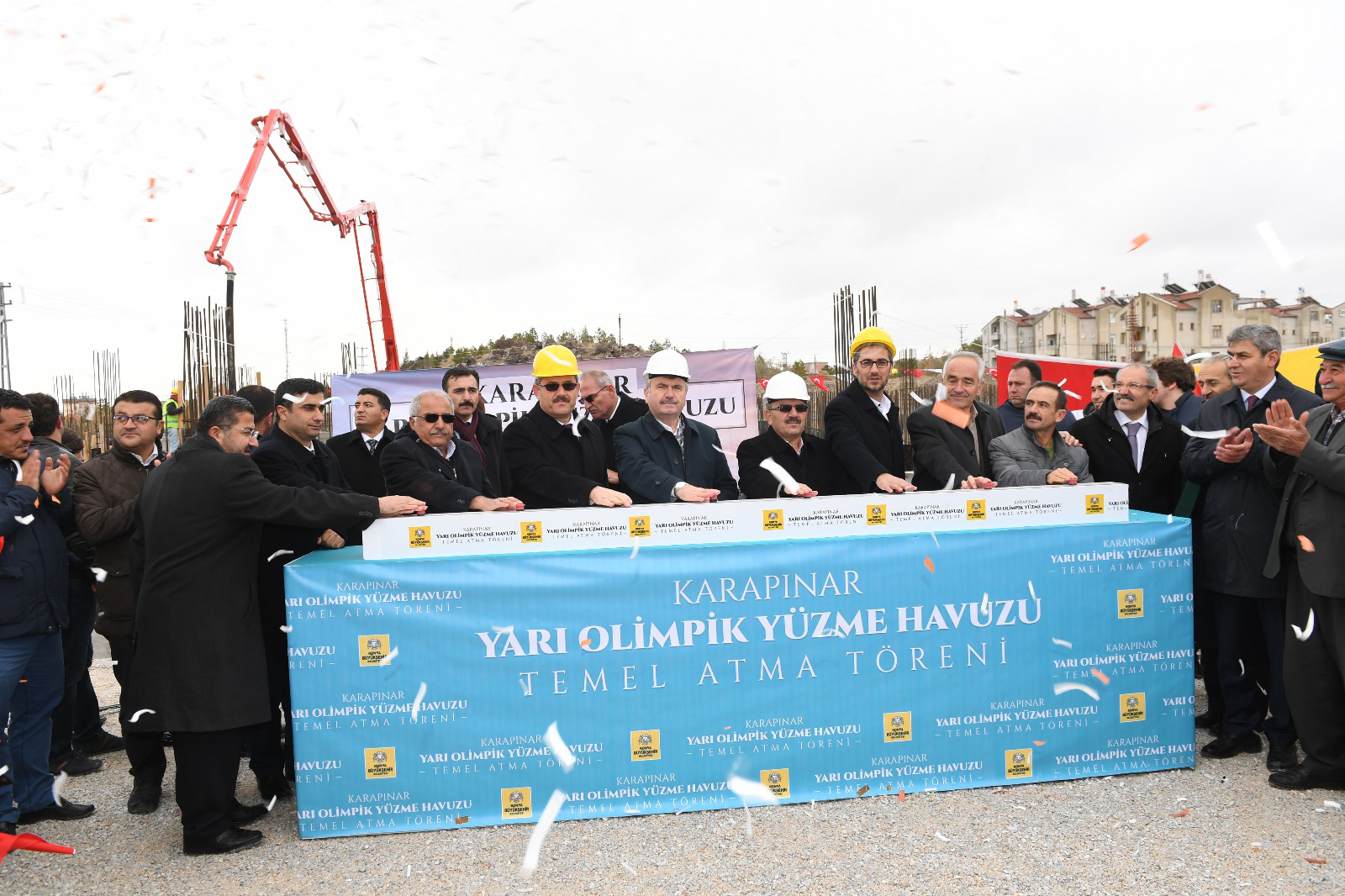 Büyükşehir'den Emirgazi ye ve Karapınar'a Değer Katan Yatırımlar