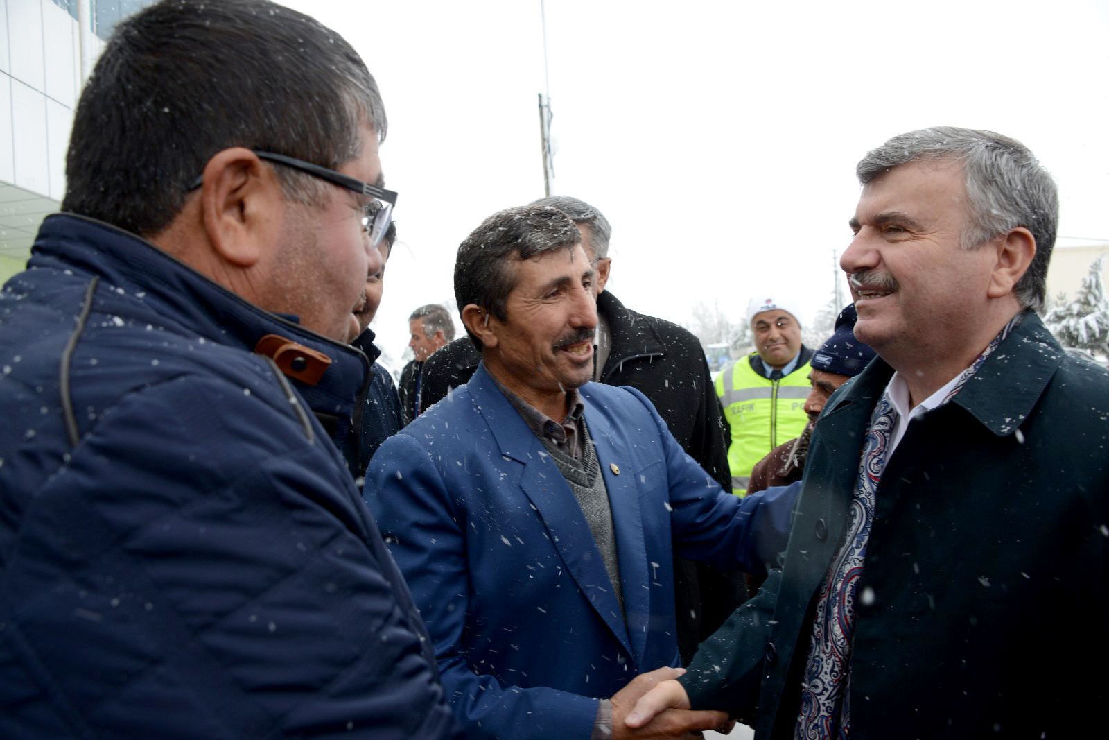 Büyükşehir'den Emirgazi ye ve Karapınar'a Değer Katan Yatırımlar