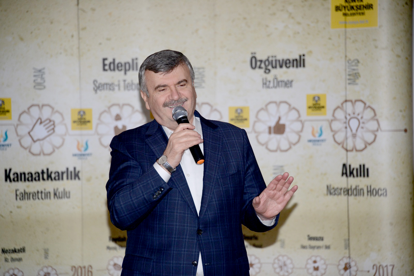 Büyükşehir'den Emirgazi ye ve Karapınar'a Değer Katan Yatırımlar