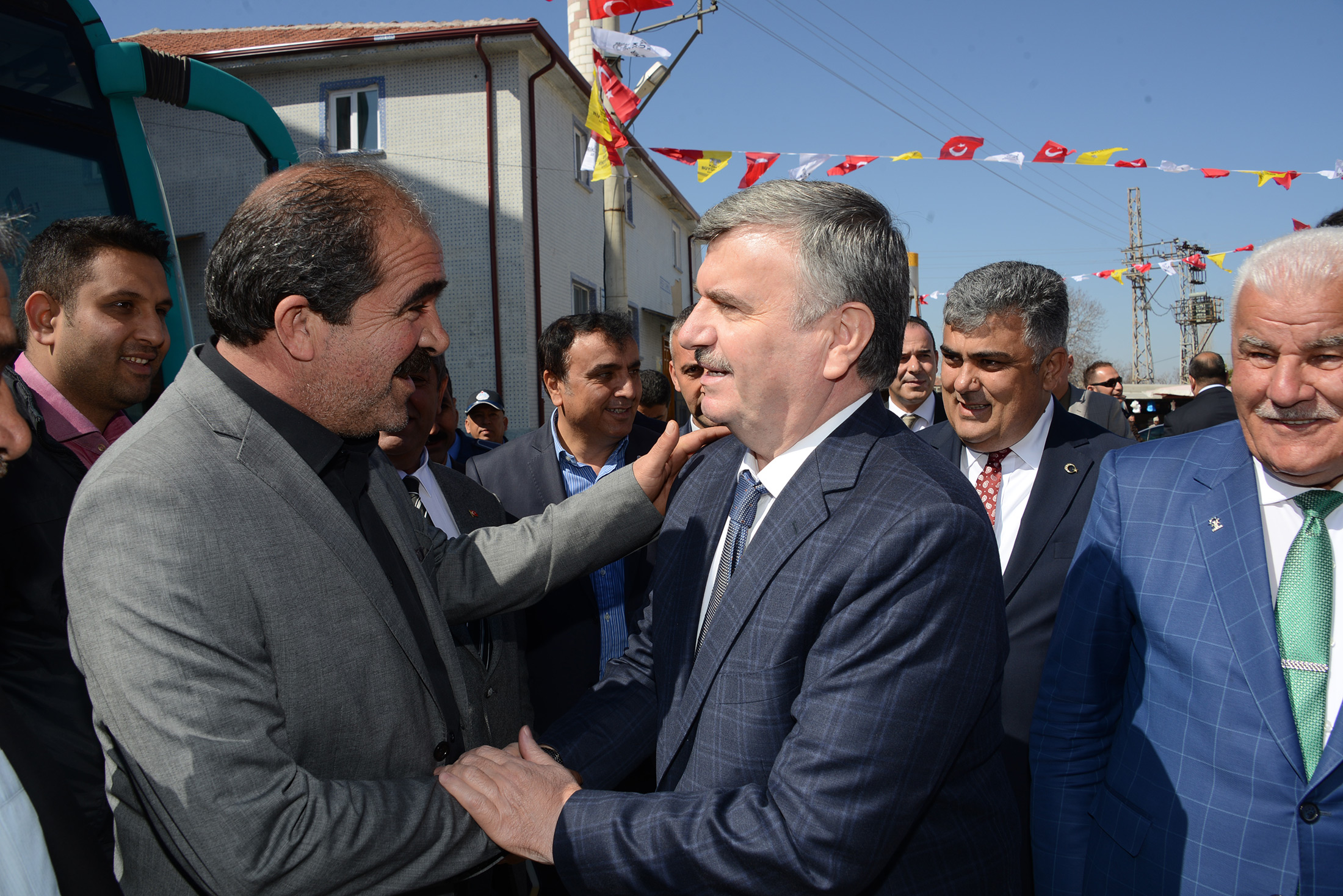 Vuracağınız Mührün Sesi Avrupa ve Amerika'dan Duyulsun
