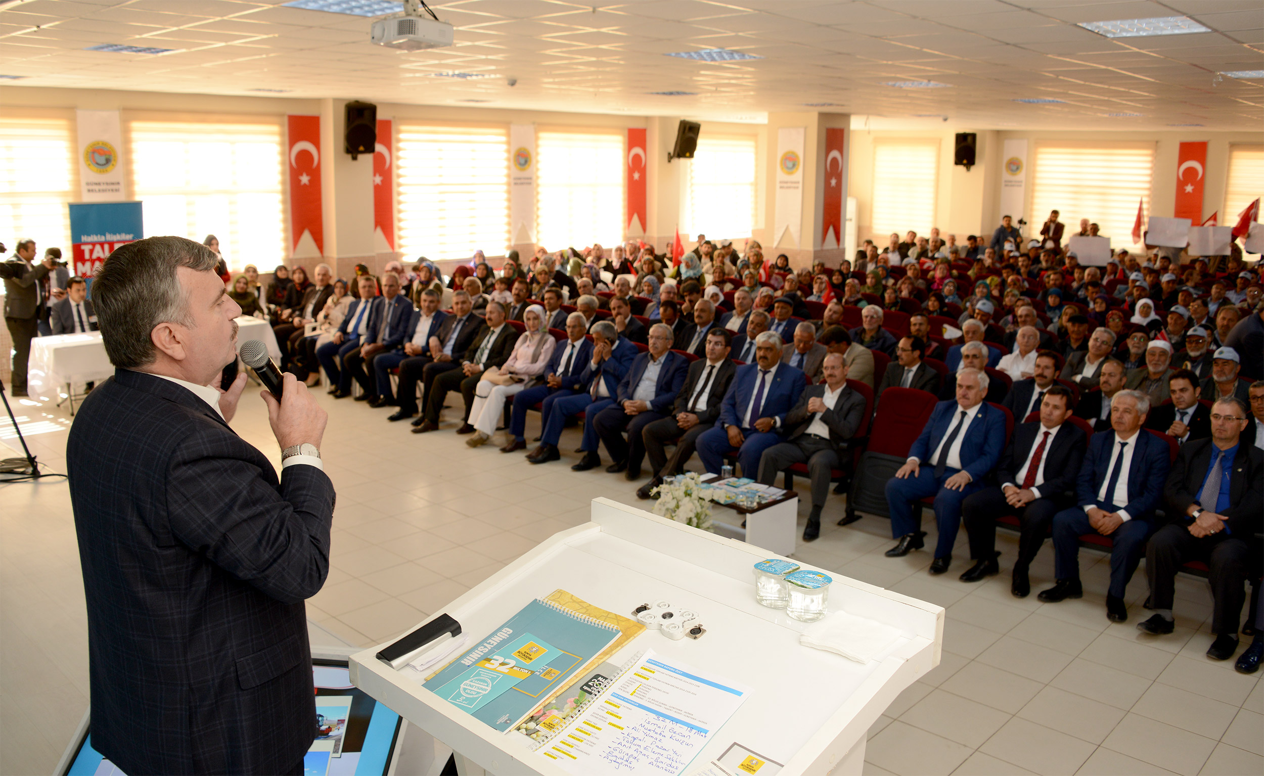 Oy Kullanarak Ülkenin Geleceğine Destek Verelim
