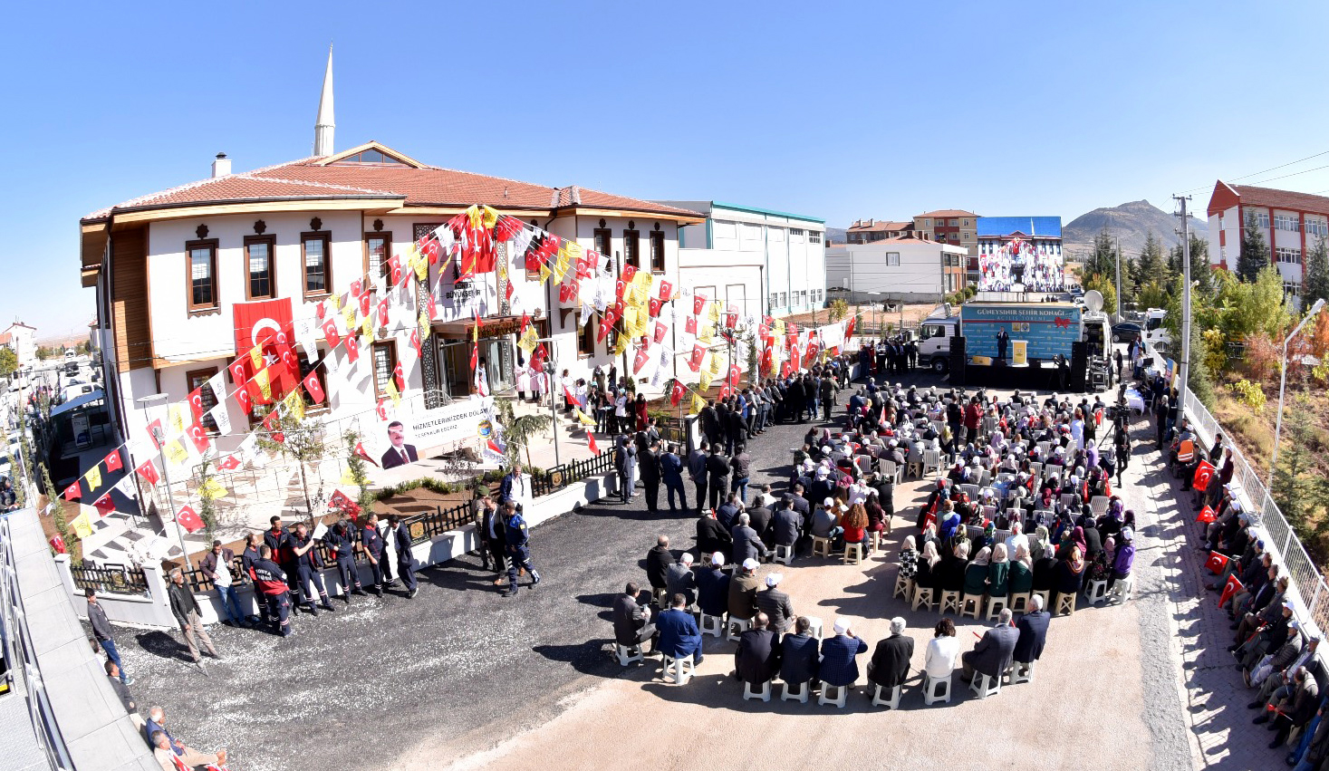 Konya Kutup Yıldızı Gibidir, Birçok Şehir Konya'ya Bakarak Yönünü Bulur