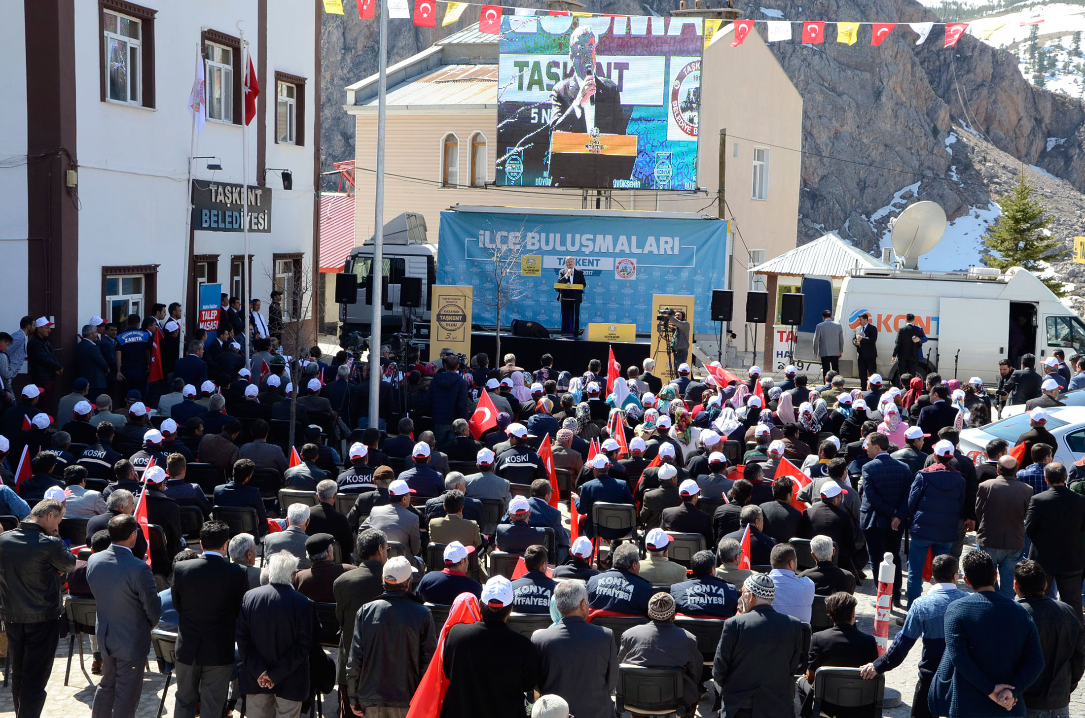 Taşkent ve Hadim'de Yatırım Coşkusu