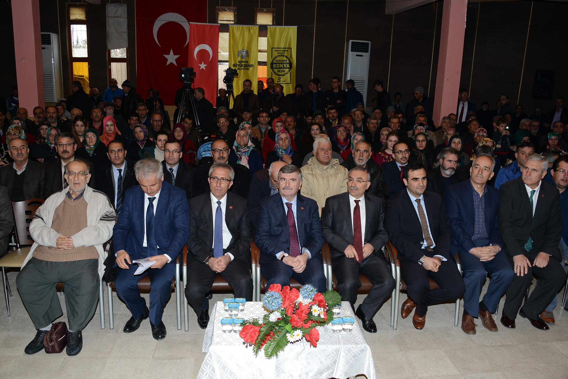 18 Yaşını Dolduran Bütün Kardeşlerimiz Sandığa Koşsun