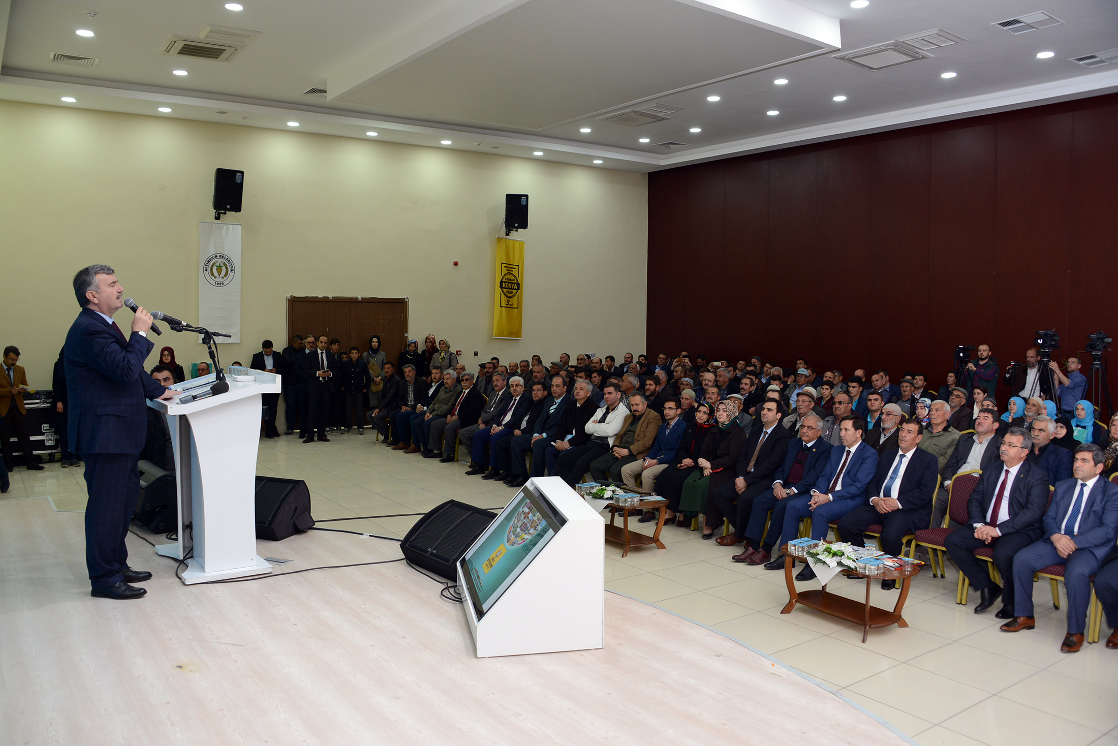 18 Yaşını Dolduran Bütün Kardeşlerimiz Sandığa Koşsun