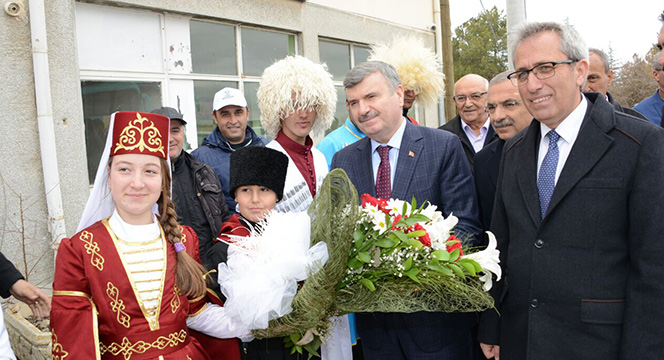 18 Yaşını Dolduran Bütün Kardeşlerimiz Sandığa Koşsun