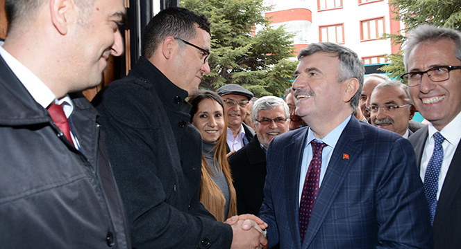 18 Yaşını Dolduran Bütün Kardeşlerimiz Sandığa Koşsun