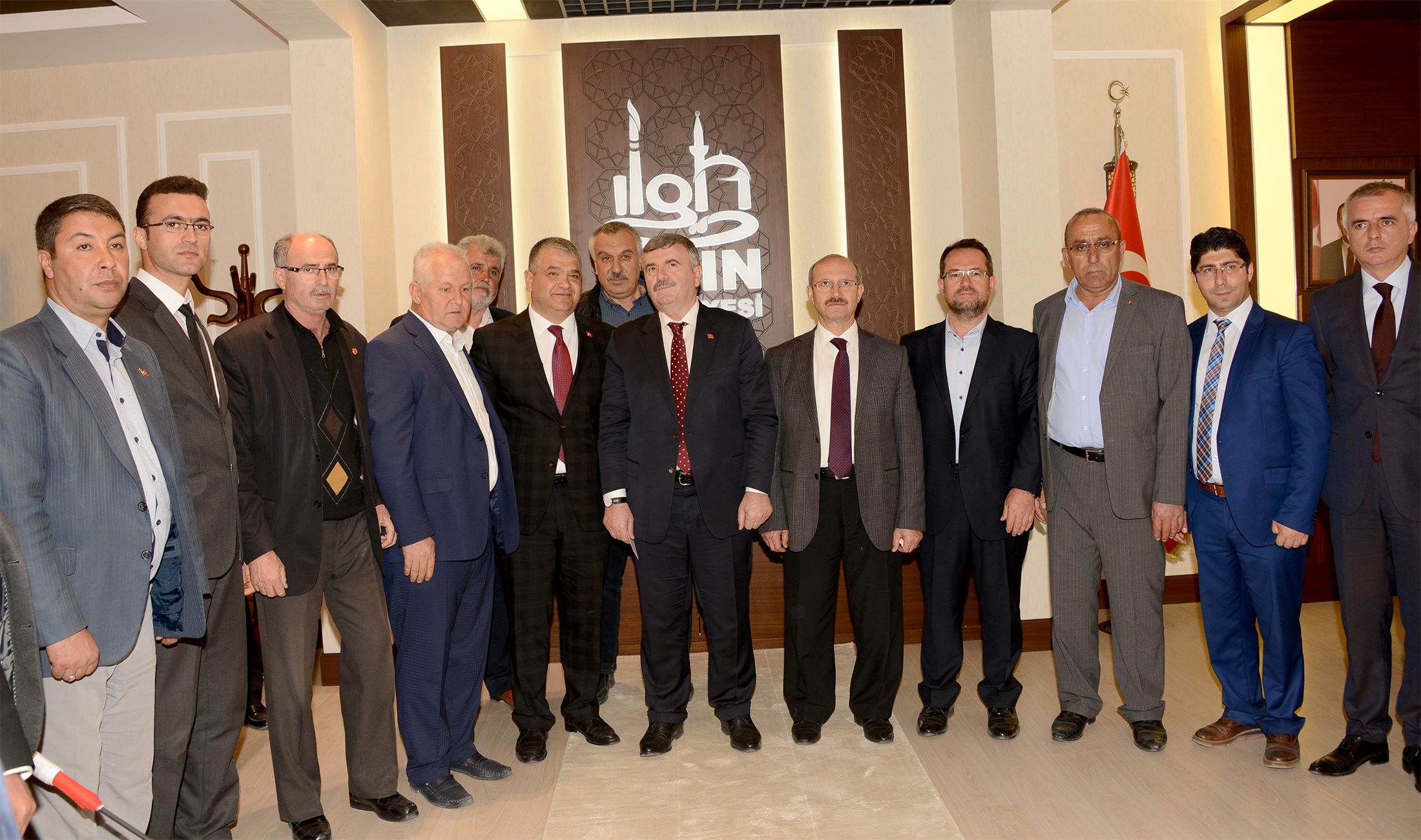 Milletimiz Kalkınma Yolunda Yürümeye Kararlı