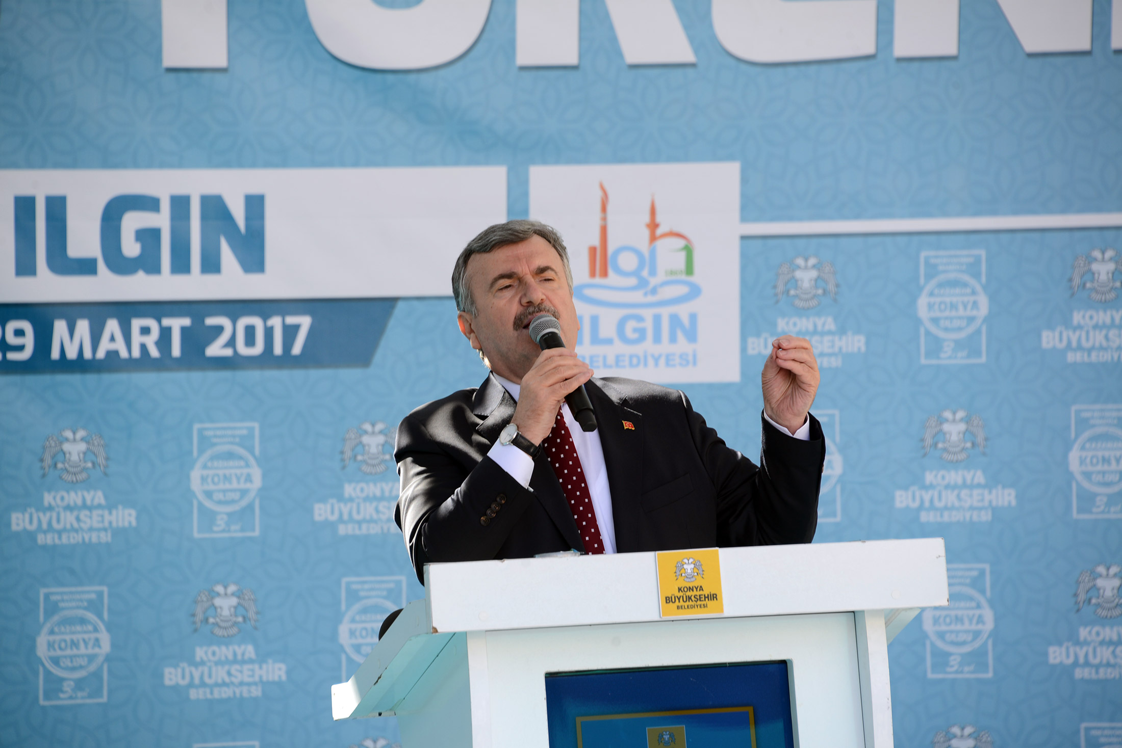 Milletimiz Kalkınma Yolunda Yürümeye Kararlı