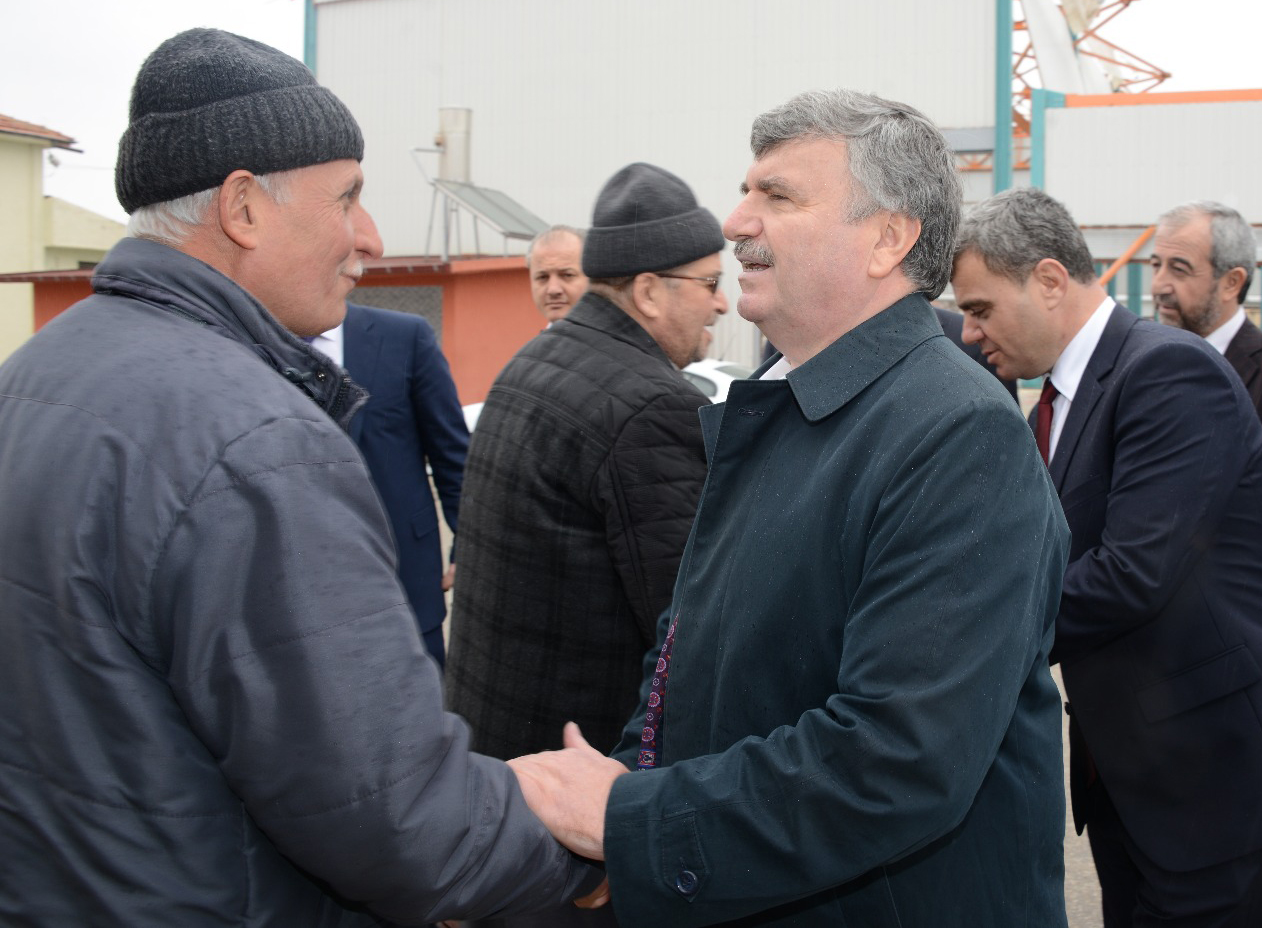 Kadınhanı'nda Büyükşehir Yatırımları Tam Hız Devam Ediyor