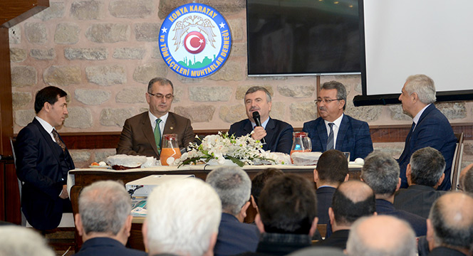 Başkan Akyürek Karataylı Muhtarlarla Buluştu