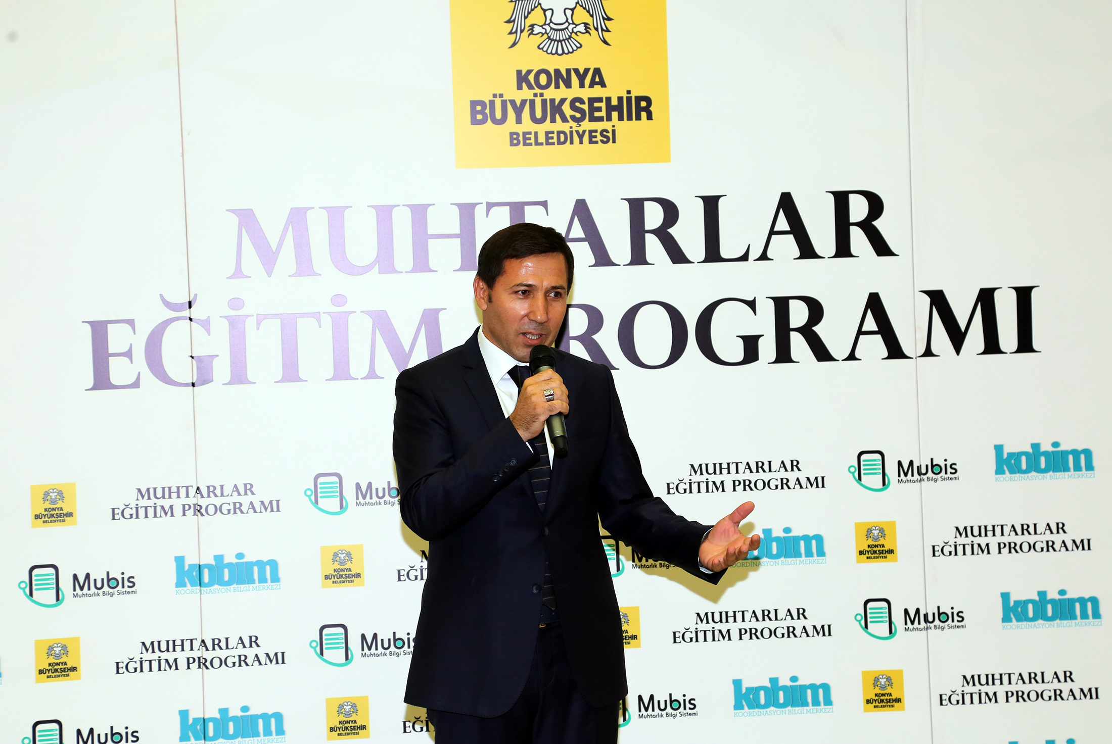 Muhtarlara Yönelik Eğitim Seminerleri Başladı