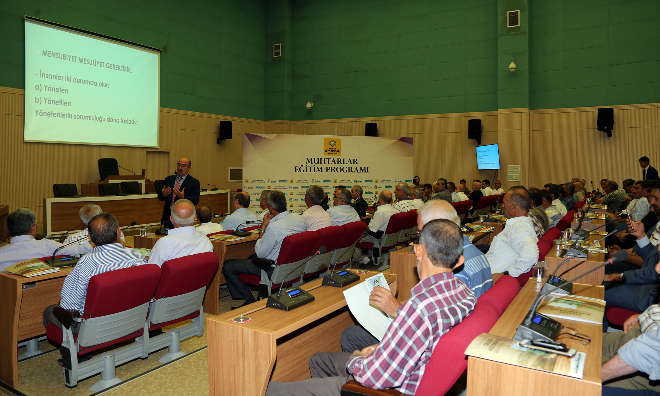 Muhtarlara Yönelik Eğitim Seminerleri Başladı