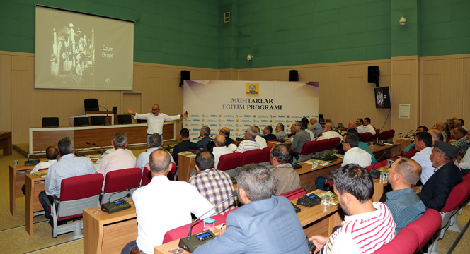 Muhtarlara Yönelik Eğitim Seminerleri Başladı