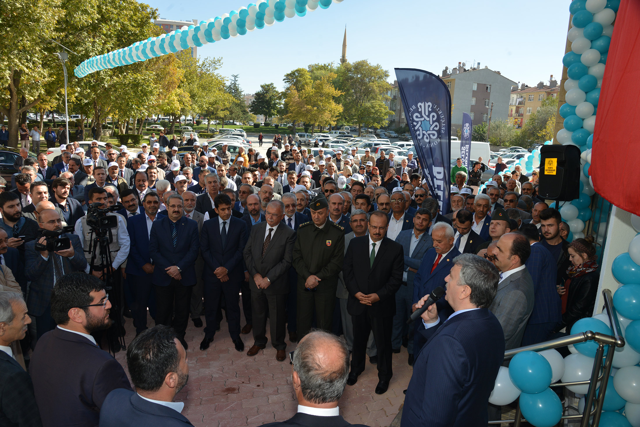 Muhtarlar Halkımızla Bütünleşen Bir Anlayışı Temsil Ediyor