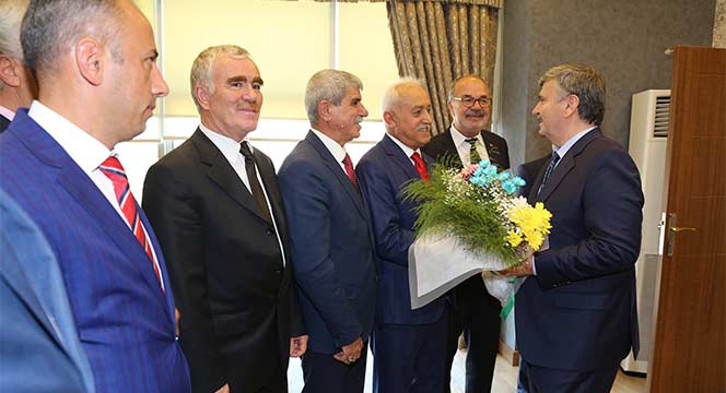 Muhtarlar Halkımızla Bütünleşen Bir Anlayışı Temsil Ediyor