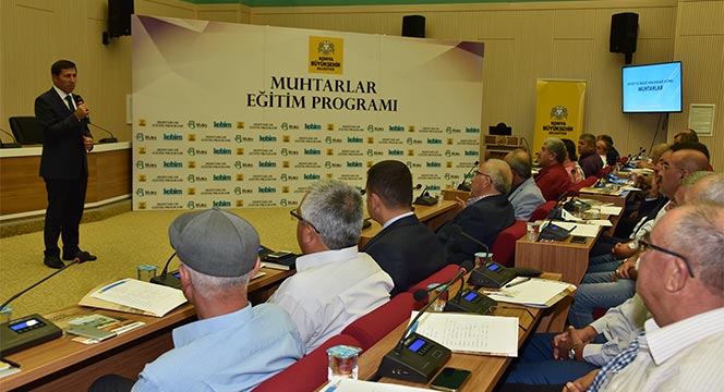 Muhtarları Belediyelerin Mahallelerdeki Gönüllüsü Olarak Görüyoruz