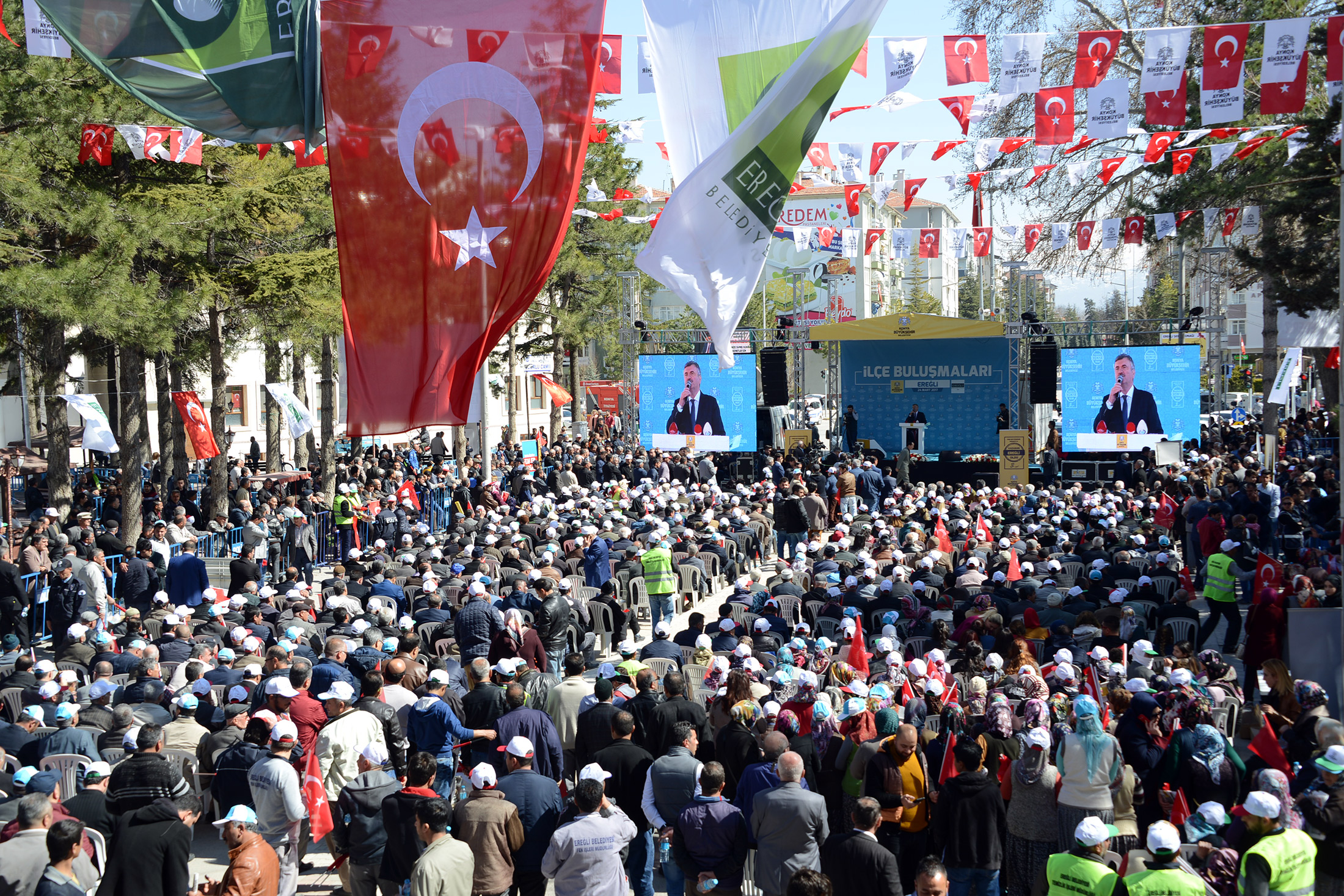 Hep Birlikte Büyük Türkiye İçin Çalışıyoruz