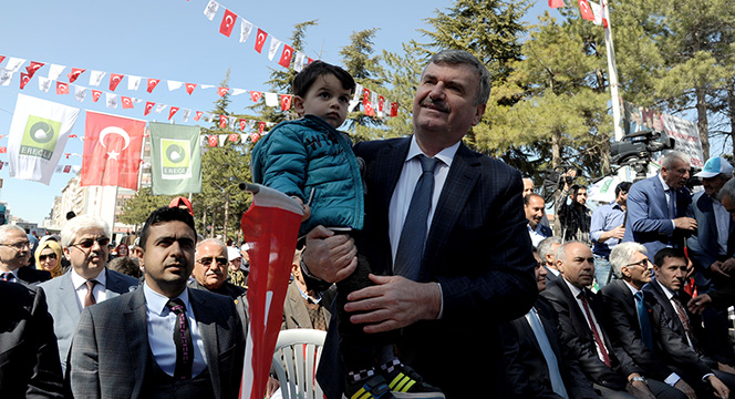 Hep Birlikte Büyük Türkiye İçin Çalışıyoruz