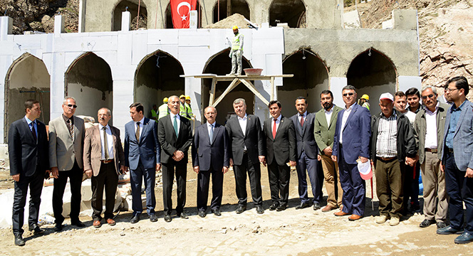 Hep Birlikte Büyük Türkiye İçin Çalışıyoruz