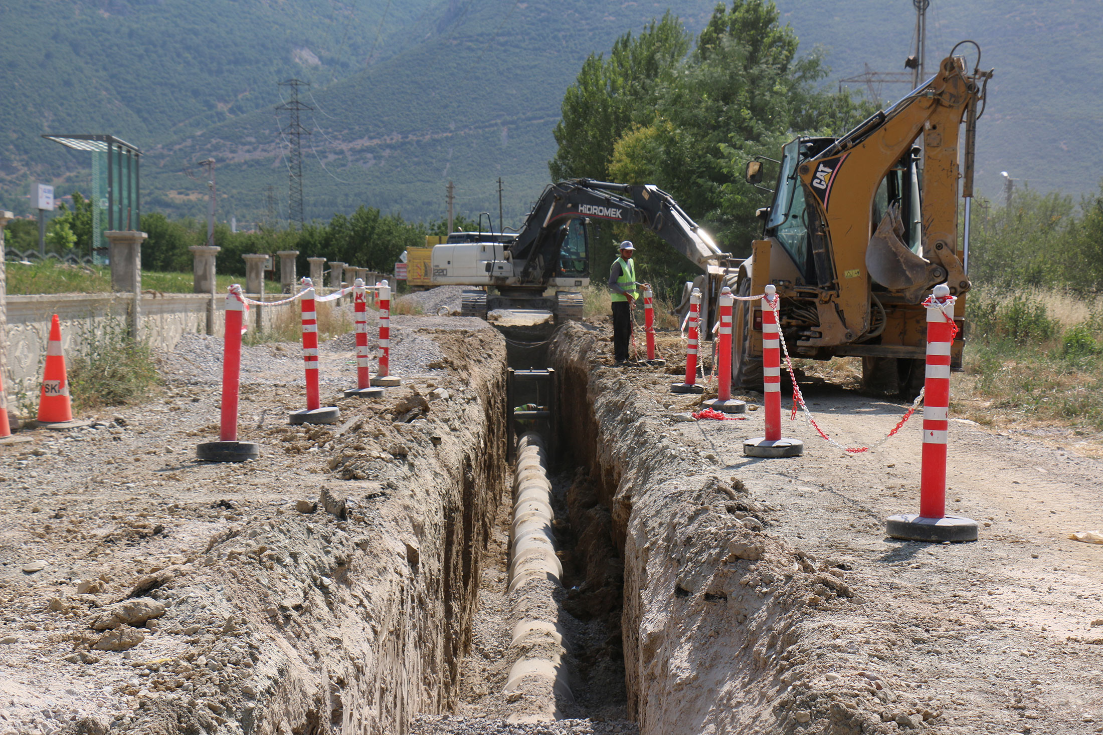 Akşehir'in Mahallelerine Yeni Kanalizasyon Şebekesi