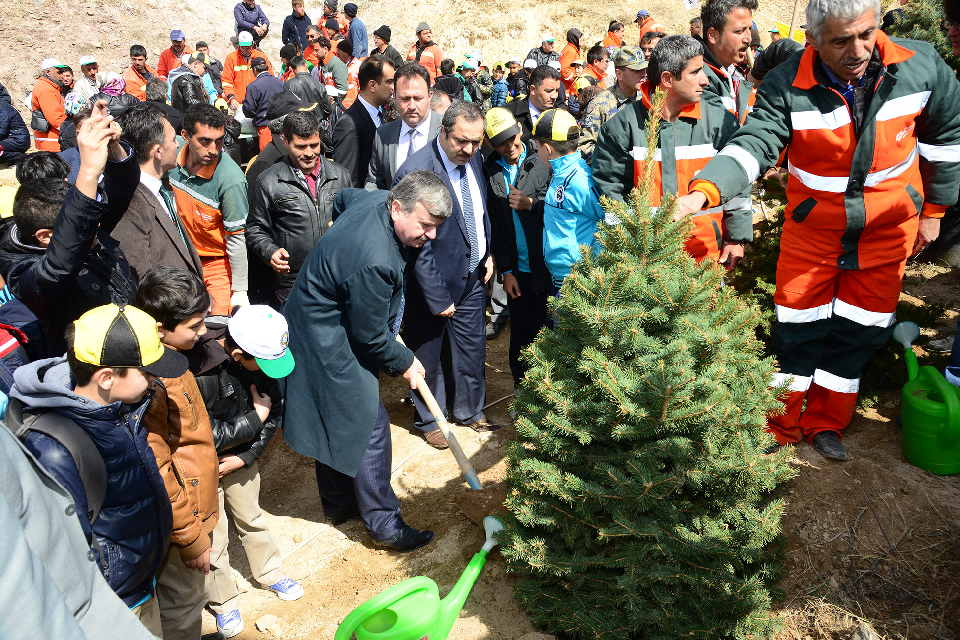 5 Milyon Fidan Toprakla Buluşuyor