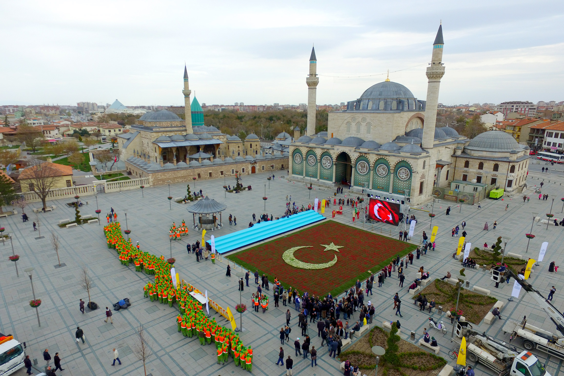 Konya, Cumhurbaşkanı Erdoğan'ı Türk Bayrağı Rekoru İle Karşılıyor