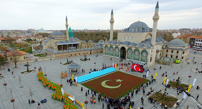 Konya, Cumhurbaşkanı Erdoğan'ı Türk Bayrağı Rekoru İle Karşılıyor
