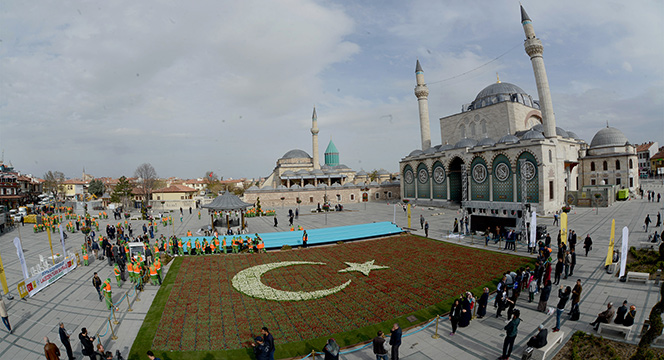 Konya, Cumhurbaşkanı Erdoğan'ı Türk Bayrağı Rekoru İle Karşılıyor