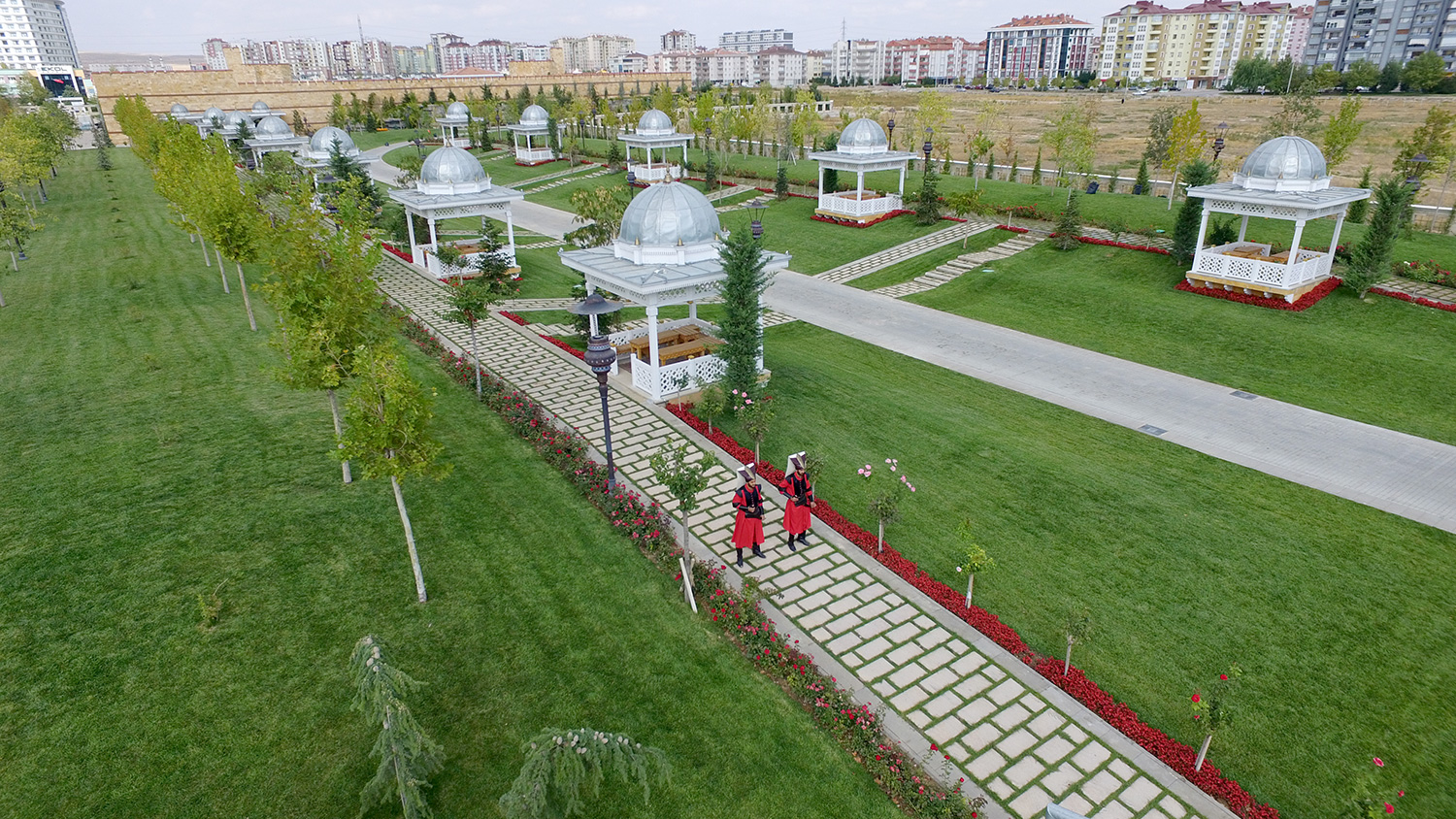 Muhteşem Eserin İsmini Sen Belirle