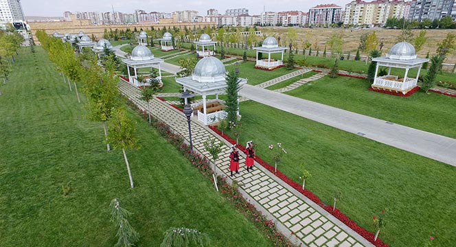Muhteşem Eserin İsmini Sen Belirle