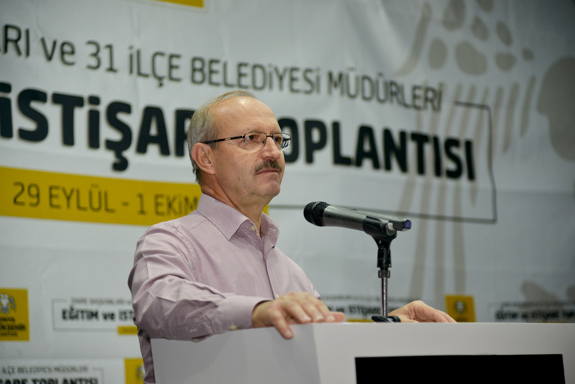 Konya'ya Hizmet Etmek Herkese Nasip Olmaz