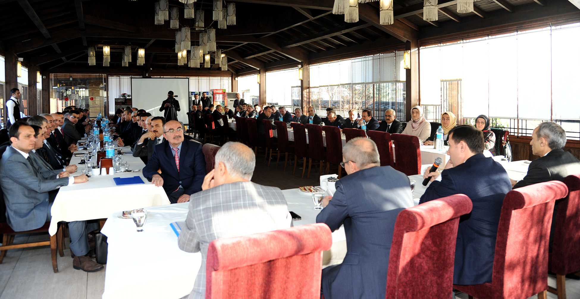 Çalışanlara Kurumsal Aidiyet Duygusu Seminerleri Düzenleniyor