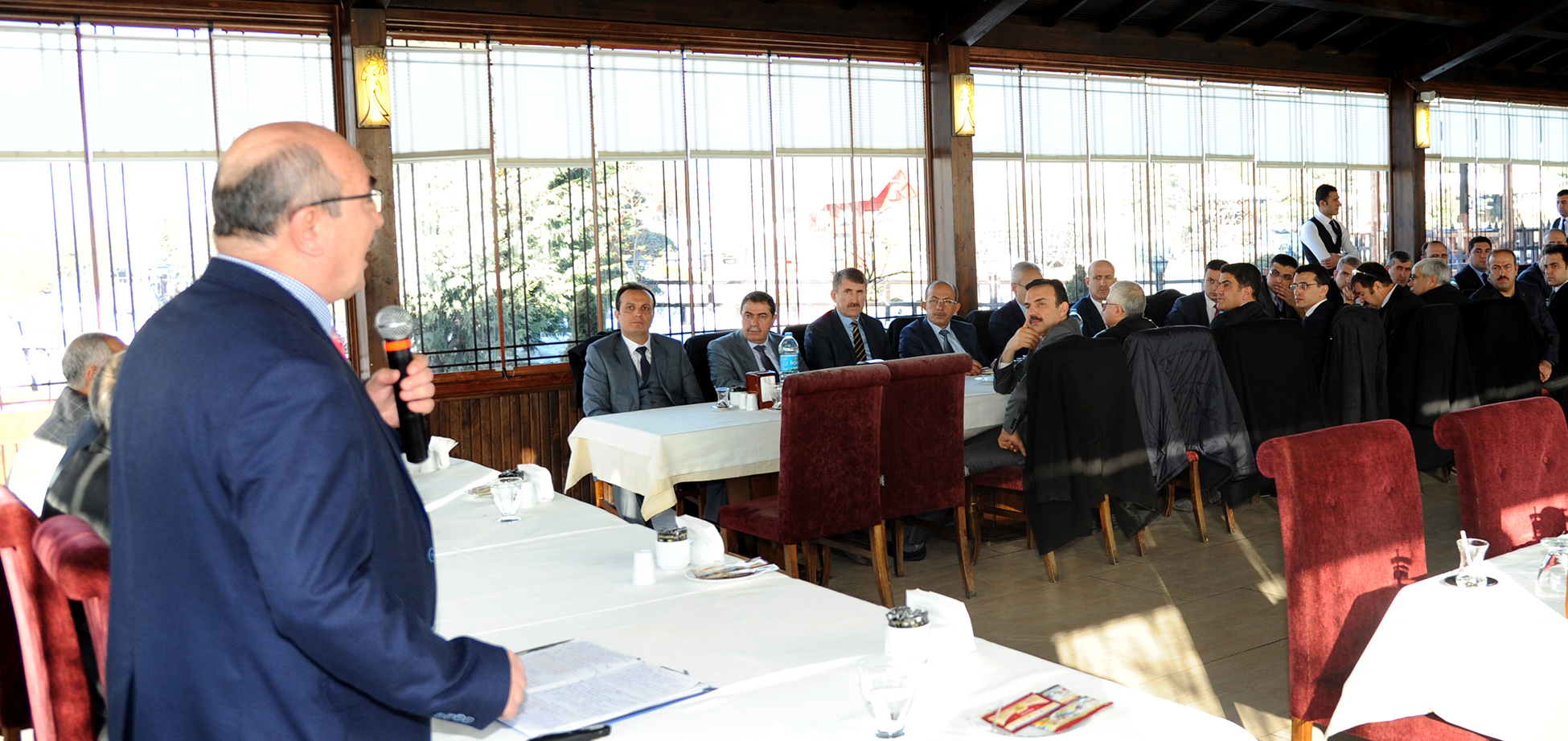 Çalışanlara Kurumsal Aidiyet Duygusu Seminerleri Düzenleniyor