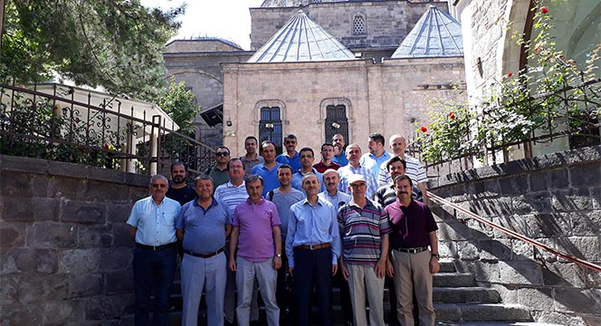 Büyükşehir'den Şube Müdürlerine Eğitim Semineri