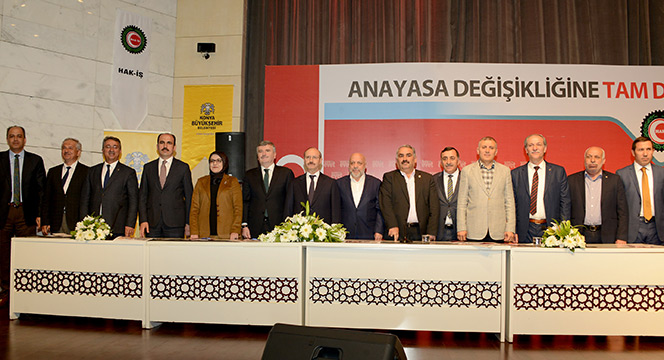 Belediye İşçilerinin Sözleşme Sevinci